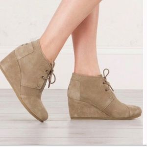 Toms Kala Suede Leather Wedge Bootie Sandstone